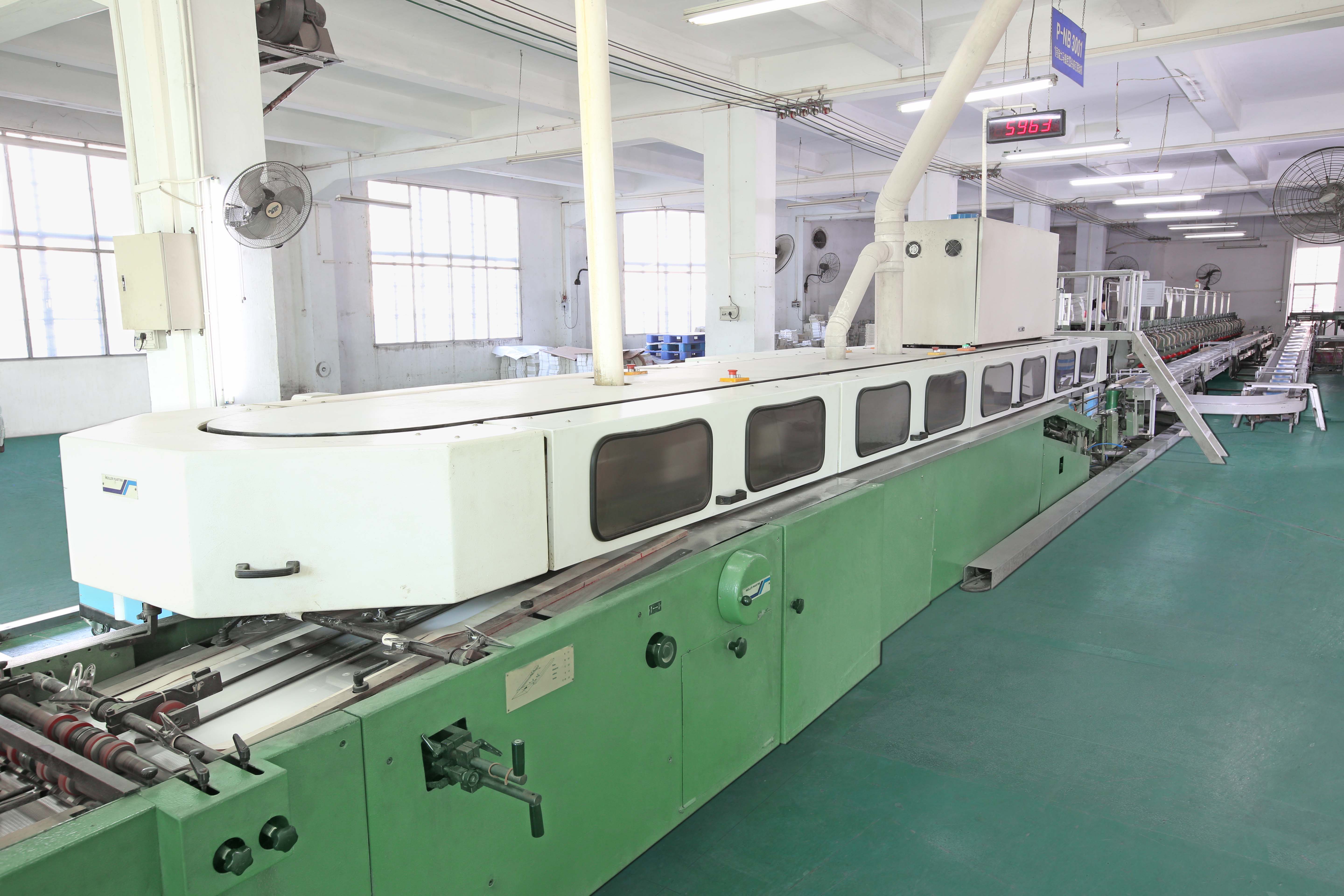 瑞士制造的马天尼高速胶装生产线